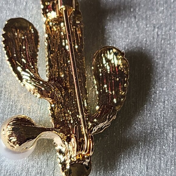 Brooch - Picture 6 of 9